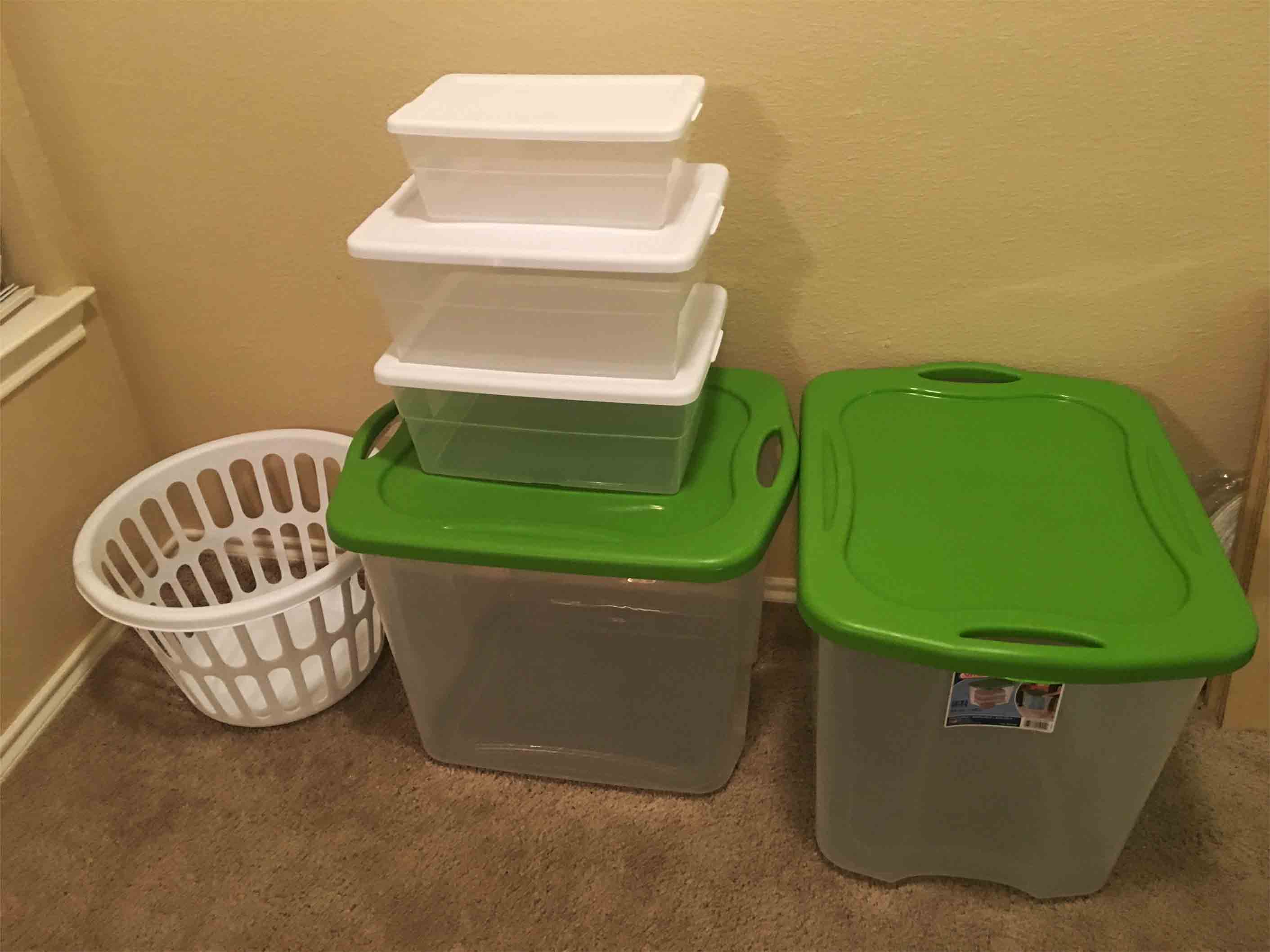 洗衣篮 - $1/个 （已出）   小置物盒（白盖）- $1/个    大置物箱（绿盖）- $5/个（已出） ...