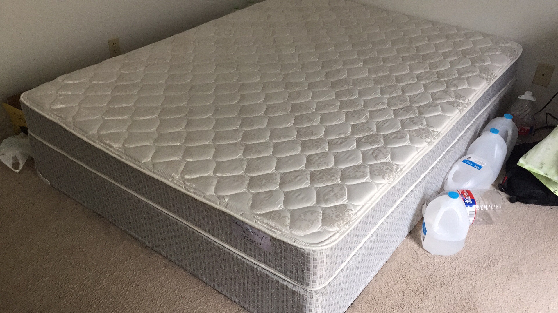 mattress+box.JPG